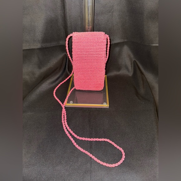 🌼NWOT🌼 Pink Eiyye Crochet Crossbody Bag - Picture 2 of 5